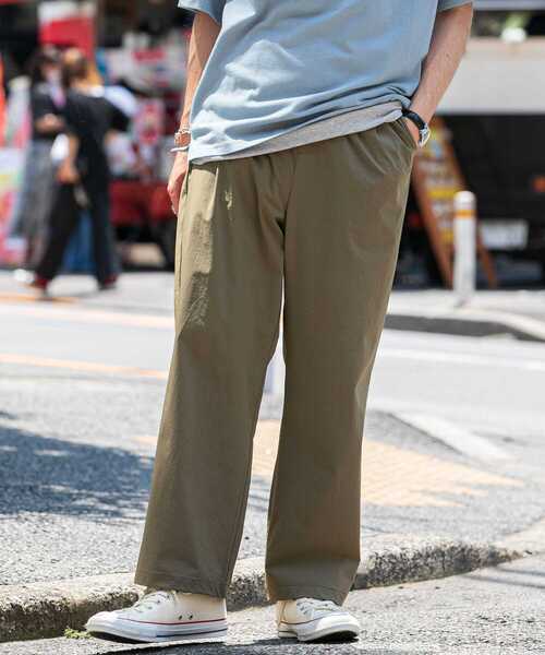 ITEMS URBANRESEARCH（アイテムズ アーバンリサーチ）の「ナイロン タックワイドパンツ（その他パンツ・メンズ・カーキ/グレー系その他/ブラック・LARGE/MEDIUM/SMALL）」の19枚目の写真