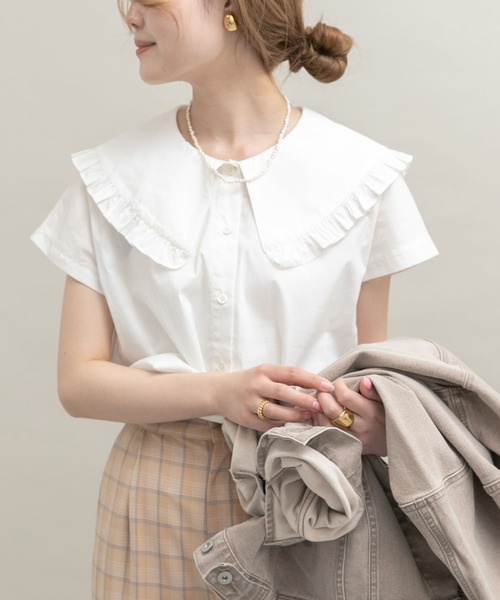 UR Lab.(アーバンリサーチラボ)の「BIGカラーフレンチブラウス(シャツ/ブラウス・レディース・ブラック/オフホワイト・FREE)」の13枚目の写真