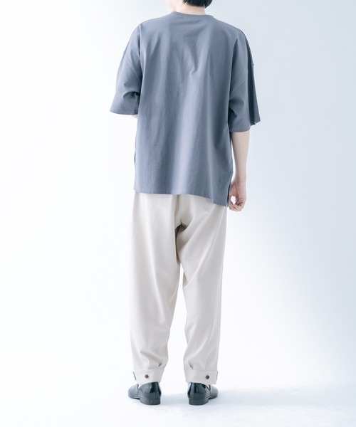 epnok(エプノック)の「サイドスリットepTシャツ(Tシャツ/カットソー・メンズ・ブラウン/オフホワイト/グレイッシュブルー・SMALL/MEDIUM/LARGE)」の17枚目の写真
