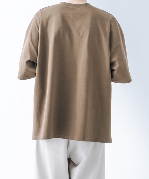 epnok(エプノック)の「サイドスリットepTシャツ(Tシャツ/カットソー・メンズ・ブラウン/オフホワイト/グレイッシュブルー・SMALL/MEDIUM/LARGE)」の18枚目の写真