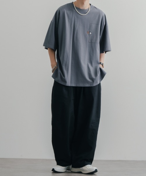 epnok(エプノック)の「サイドスリットepTシャツ(Tシャツ/カットソー・メンズ・ブラウン/オフホワイト/グレイッシュブルー・SMALL/MEDIUM/LARGE)」の9枚目の写真