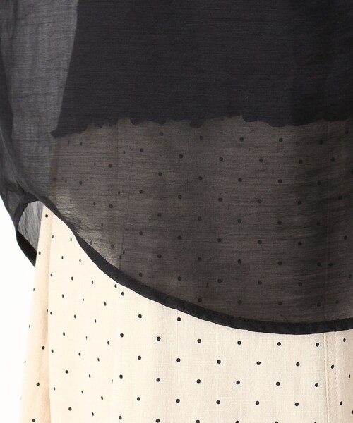 pink adobe（ピンクアドベ）の「◆【M-LL】シアーバンドカラーシャツ（シャツ/ブラウス・レディース・ブラック/イエロー/ライトパープル・40/38/42）」の9枚目の写真