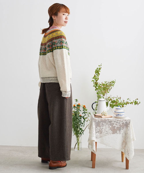 chambre de charme（シャンブルドゥシャーム）の「cdc　ペルーハンドニット お花プルオーバー（ニット/セーター・レディース・グレー/オフホワイト・FREE）」の9枚目の写真