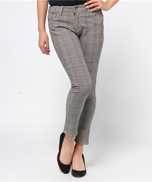 N.（N. Natural Beauty Basic）（エヌエヌナチュラルビューティーベーシック）の「チェックスキニーパンツ（その他パンツ・レディース・ホワイト系その他/ブルー系その他/オフホワイト・SMALL/MEDIUM）」の2枚目の写真