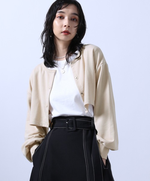 HARE（ハレ）の「2Pウラケショートカーディガン＊タンクトップ(HARE)（カーディガン/ボレロ・レディース・ブラック/ベージュ/グレー・FREE）」の3枚目の写真