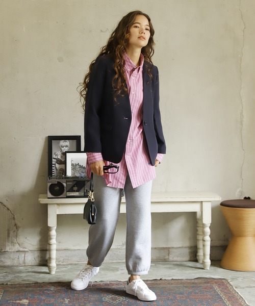 niko and...(ニコアンド)の「裏毛プリントジョガーパンツ(スウェットパンツ・レディース・ライトグレー/ベージュ/オフホワイト/グリーン/ボルドー・MEDIUM/LARGE)」の8枚目の写真