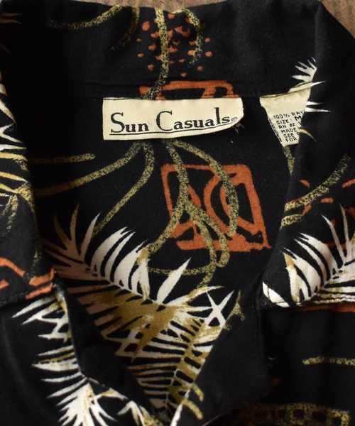 VINTAGE(ヴィンテージ)の「【ヴィンテージ古着】SUN CASUALS 総柄 アロハシャツ(シャツ/ブラウス・メンズ・ブラック・MEDIUM)」の3枚目の写真
