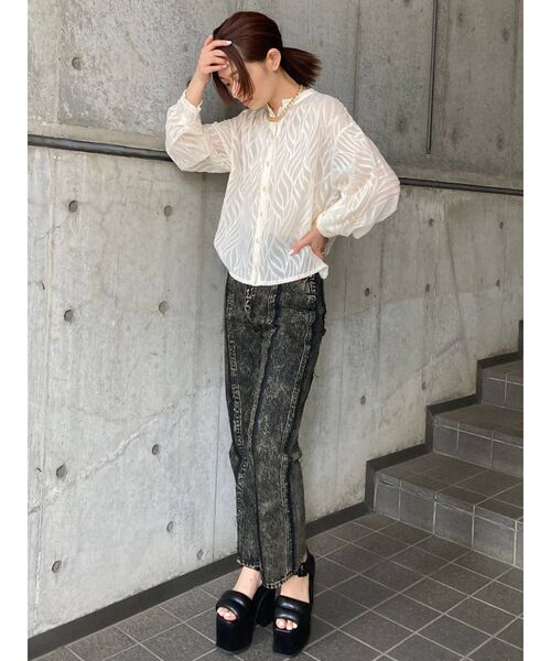 EMODA（エモダ）の「アームカーブスタンドシャツ（シャツ/ブラウス・レディース・ブラック/アイボリー/その他・FREE）」の16枚目の写真