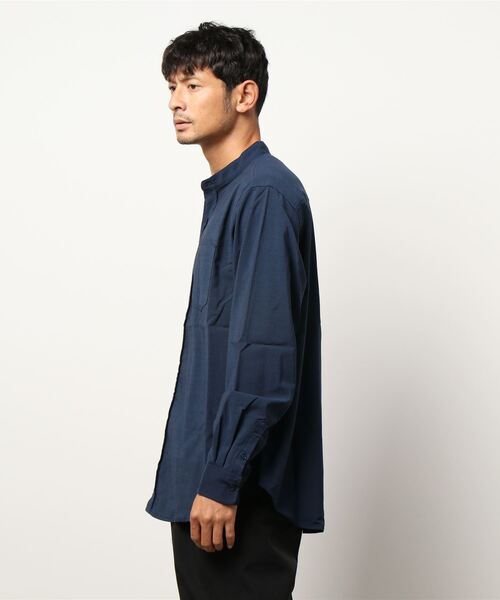 Anytime Songs(エニータイムソングス)の「ポリラミー バンドカラーシャツ(シャツ/ブラウス・メンズ・カーキ/ネイビー/ホワイト/ベージュ/ブラック・MEDIUM/LARGE/X-LARGE)」の10枚目の写真