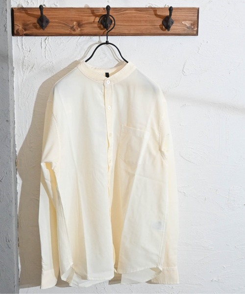 Anytime Songs(エニータイムソングス)の「ポリラミー バンドカラーシャツ(シャツ/ブラウス・メンズ・カーキ/ネイビー/ホワイト/ベージュ/ブラック・MEDIUM/LARGE/X-LARGE)」の1枚目の写真