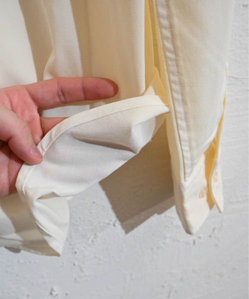 Anytime Songs(エニータイムソングス)の「ポリラミー バンドカラーシャツ(シャツ/ブラウス・メンズ・カーキ/ネイビー/ホワイト/ベージュ/ブラック・MEDIUM/LARGE/X-LARGE)」の7枚目の写真