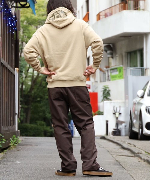 VANS(バンズ)の「VANS/ヴァンズ M VANS OTW Hoodie Sweat パーカー フロントロゴ フーディー(パーカー・メンズ・ブラック/ベージュ/グレー・M/L/XL)」の9枚目の写真