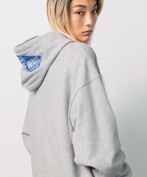 VANS(バンズ)の「VANS/ヴァンズ M VANS OTW Hoodie Sweat パーカー フロントロゴ フーディー(パーカー・メンズ・ブラック/ベージュ/グレー・M/L/XL)」の12枚目の写真
