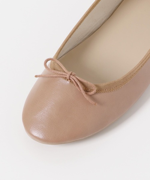 URBAN RESEARCH（アーバンリサーチ）の「バレエシューズ（バレエシューズ・レディース・ベージュ/アイボリー/ブラック・38/36/37）」の9枚目の写真