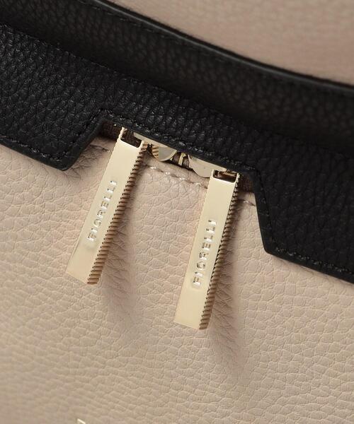 FIORELLI(フィオレッリ)の「<FIORELLI(フィオレッリ)>BENNY S(バックパック/リュック・レディース・ダークブラウン/ケリー/ベージュ・FREE)」の11枚目の写真