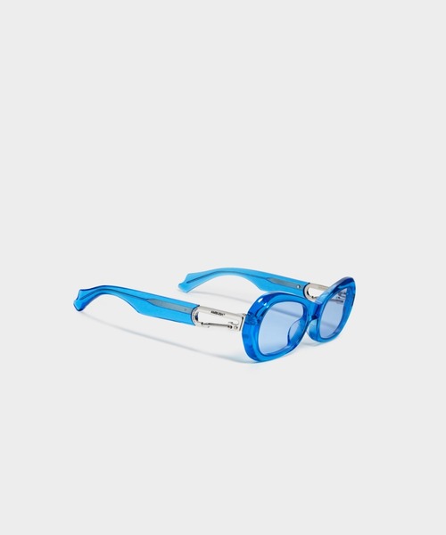 AMBUSH（アンブッシュ）の「GENTLE MONSTER x AMBUSH CARABINER 2（サングラス・メンズ・ブラック/ライトブルー・FREE）」の4枚目の写真
