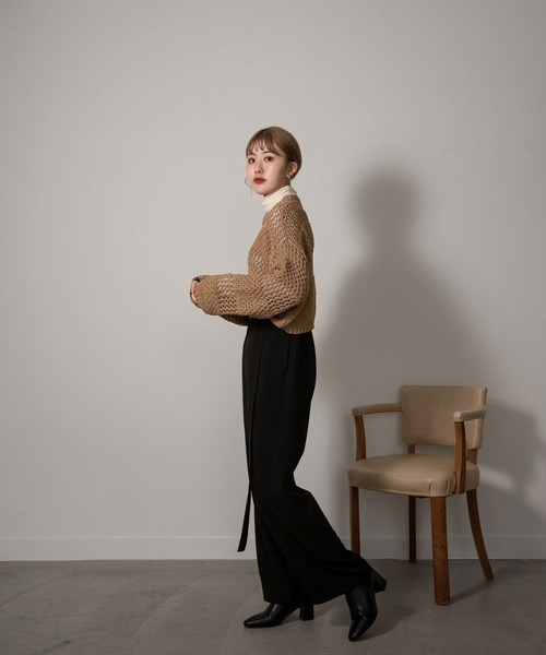 Amiur（エミレ）の「crew neck low gauge knit（ニット/セーター・レディース・ベージュ/アイボリー・FREE）」の16枚目の写真