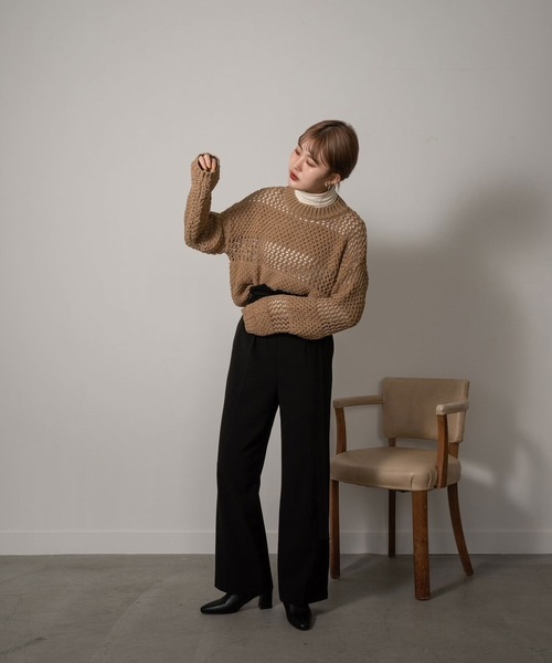 Amiur（エミレ）の「crew neck low gauge knit（ニット/セーター・レディース・ベージュ/アイボリー・FREE）」の15枚目の写真