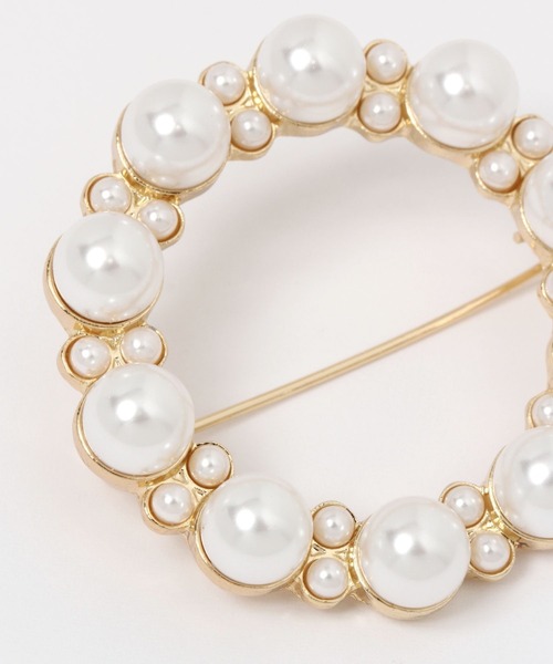 GLOBAL WORK(グローバルワーク)の「パールブローチ/260141(その他小物・レディース・ネイビー/オフホワイト/ホワイト系その他3/ホワイト・FREE)」の11枚目の写真