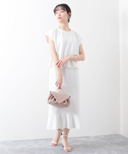 NOLLEY’S（ノーリーズ）の「◇【WEB限定】パール付きダンボールブラウス（シャツ/ブラウス・レディース・ブラック/ネイビー/オフホワイト・FREE）」の6枚目の写真