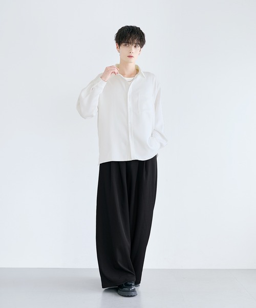 LILL(リル)の「ルーズシルエットドレープリラクシング長袖シャツ(シャツ/ブラウス・メンズ・ブラック/チャコールグレー/サックスブルー/ホワイト/ネイビー/ライトグレー/ブラウン/ホワイト×ブラック/ブラック×ホワイト/ブルー系/ブラック系/ホワイト系・L/XL/S/M)」の19枚目の写真