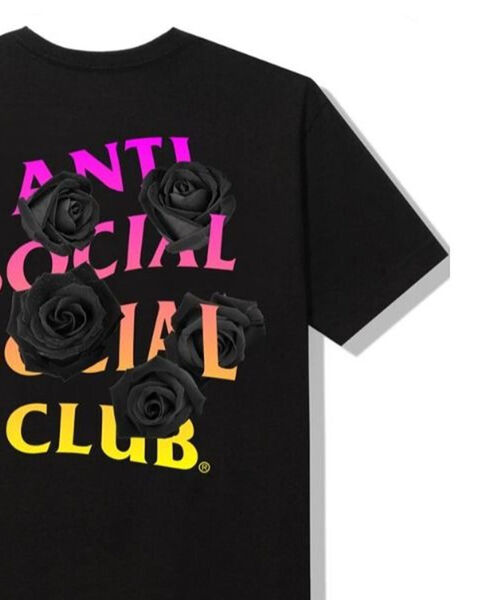 ANTI SOCIAL SOCIAL CLUB（アンチソーシャルソーシャルクラブ）の「AntiSocialSocialClub/アンチソーシャルソーシャルクラブ/ロゴプリントTシャツ/SAVE YOUR TEARS Black Tee（Tシャツ/カットソー・メンズ・ブラック・XX-LARGE/LARGE/X-LARGE/MEDIUM）」の4枚目の写真