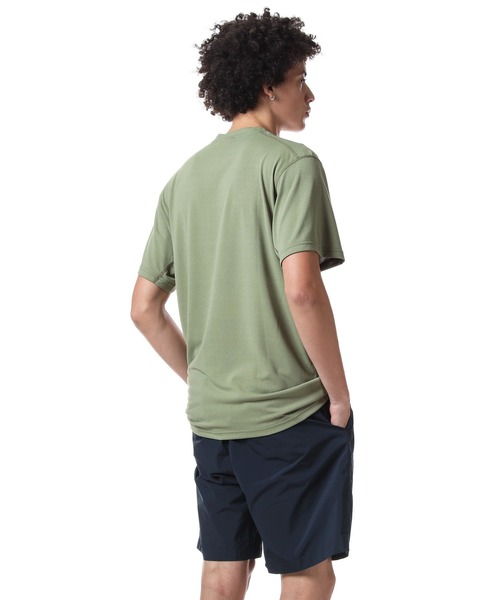 F.C.Real Bristol（エフシーレアルブリストル）の「POLARTEC POWER DRY AUTHENTIC LOGO TEE（Tシャツ/カットソー・メンズ・ネイビー/ブラック/カーキ・MEDIUM/SMALL/LARGE/X-LARGE）」の11枚目の写真