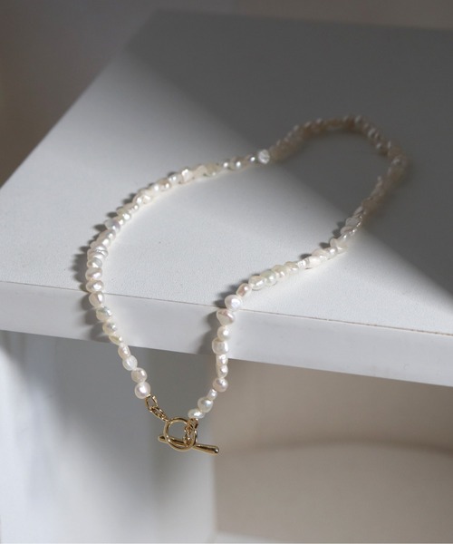 Kana（カナ）の「マンテル 淡水パール ゴールド 結婚式 お呼ばれ ネックレス（ネックレス・レディース・ゴールド・フリー）」の2枚目の写真