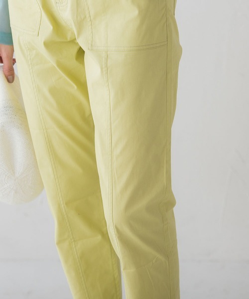MAYSON GREY(メイソングレイ)の「【socolla】カラーテーパードパンツ≪洗濯機で洗える≫(スラックス・レディース・オフホワイト/オレンジ/イエロー・M/S)」の12枚目の写真