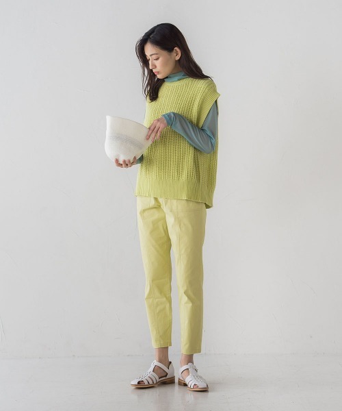 MAYSON GREY(メイソングレイ)の「【socolla】カラーテーパードパンツ≪洗濯機で洗える≫(スラックス・レディース・オフホワイト/オレンジ/イエロー・M/S)」の19枚目の写真