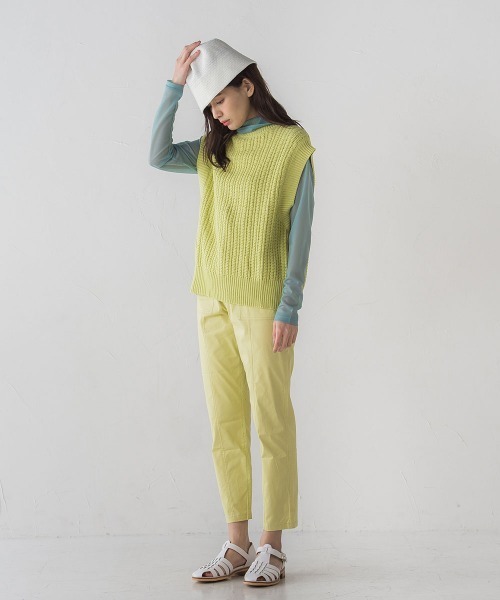 MAYSON GREY(メイソングレイ)の「【socolla】カラーテーパードパンツ≪洗濯機で洗える≫(スラックス・レディース・オフホワイト/オレンジ/イエロー・M/S)」の20枚目の写真