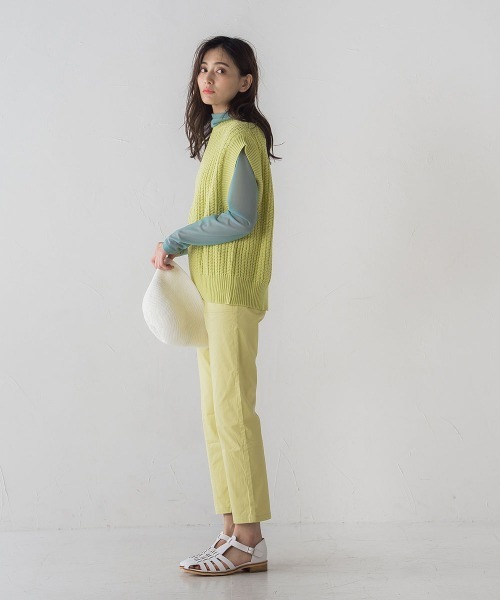MAYSON GREY(メイソングレイ)の「【socolla】カラーテーパードパンツ≪洗濯機で洗える≫(スラックス・レディース・オフホワイト/オレンジ/イエロー・M/S)」の21枚目の写真