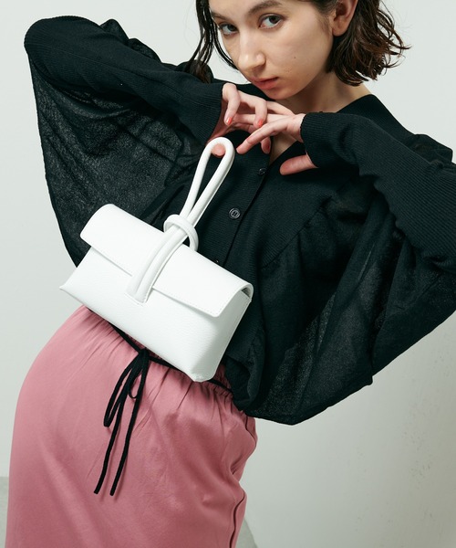 Lui's（ルイス）の「ワンハンドルハンドバッグ（ハンドバッグ・レディース・ブラック/ホワイト/ミント/ブルー/レッド・FREE）」の2枚目の写真