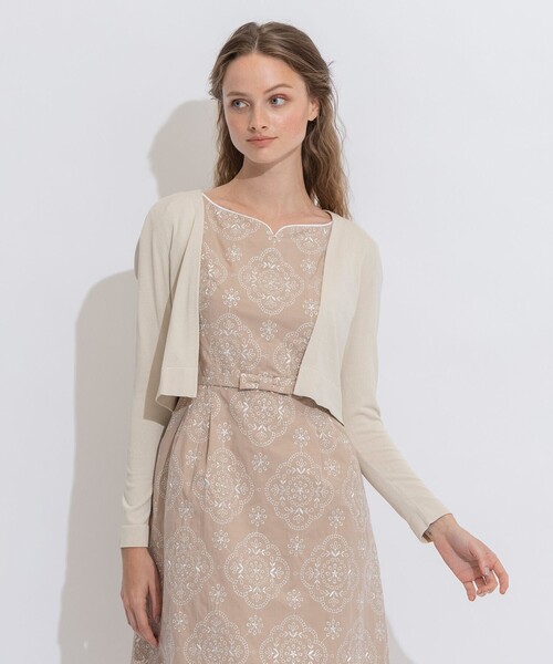 TOCCA(トッカ)の「【洗える!】AIRLY BOLERO ボレロ(カーディガン/ボレロ・レディース・アイボリー系/ベージュ系/ネイビー系/ライトグリーン系・MEDIUM/X-SMALL)」の1枚目の写真