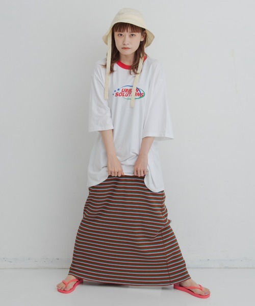 MERLOT(メルロー)の「グラフィックリンガーT(Tシャツ/カットソー・レディース・レッド/ブルー/グリーン・FREE)」の3枚目の写真