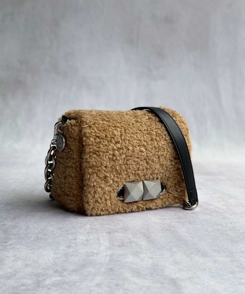 ASH（アッシュ）の「【FELIA BIS】ファーミニショルダーバッグ（ショルダーバッグ・レディース・ブラウン・ONE SIZE）」の2枚目の写真