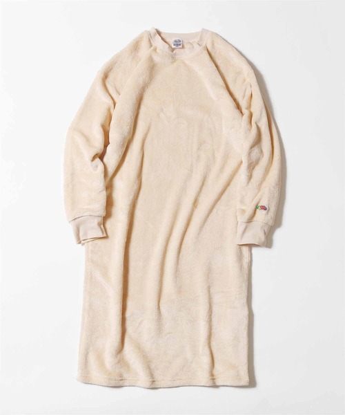 FRUIT OF THE LOOM（フルーツオブザルーム）の「FRUIT OF THE LOOM/フルーツオブザルーム ボアUネックワンピース 長袖ワンピース（ワンピース・レディース・ベージュ/カーキ/ブラック・S/M/L）」の2枚目の写真