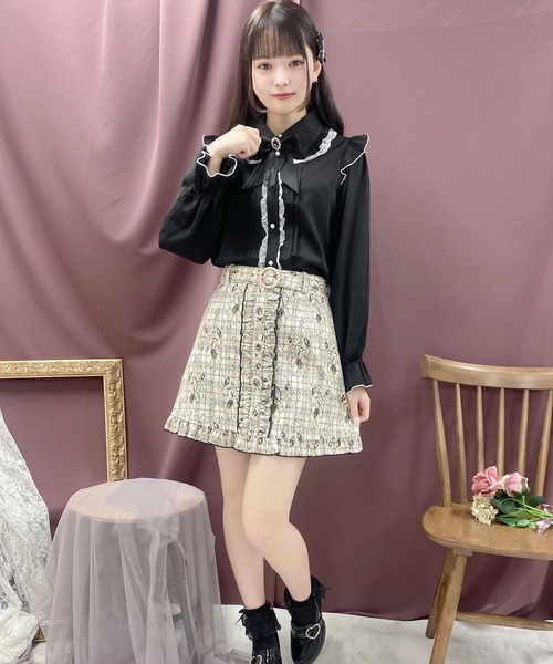 ROJITA（ロジータ）の「ブローチ付きフリルブラウス（シャツ/ブラウス・レディース・ホワイト/ブラック/ピンク・FREE）」の14枚目の写真
