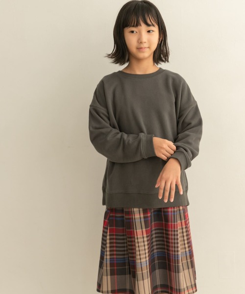 URBAN RESEARCH DOORS（アーバンリサーチドアーズ）の「裏起毛クルーネックスウェット(KIDS)（スウェット・キッズ・チャコールグレー/イエロー・120/135/150/105）」の16枚目の写真