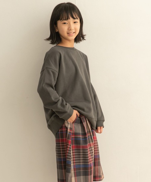 URBAN RESEARCH DOORS（アーバンリサーチドアーズ）の「裏起毛クルーネックスウェット(KIDS)（スウェット・キッズ・チャコールグレー/イエロー・120/135/150/105）」の18枚目の写真