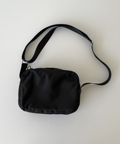 【未使用】キャナルジーン CANALJEAN ブラック ショルダーバッグ キャナルジーン CANAL JEAN 【ユニセックス】RairBag PROJECT
