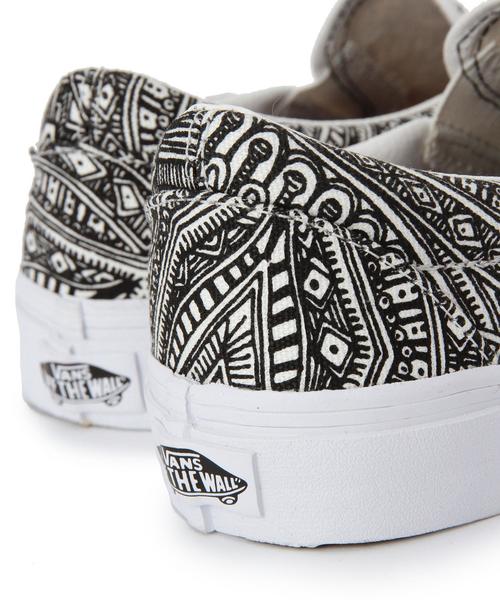 VANS(バンズ)の「VANS アーティスト SLIP ON / バンズ / ヴァンズ / スリッポン / コラボ / ジオ・ゼッグラー (スニーカー・レディース・コバルトブルー・6/5h/6h/4h/5)」の4枚目の写真