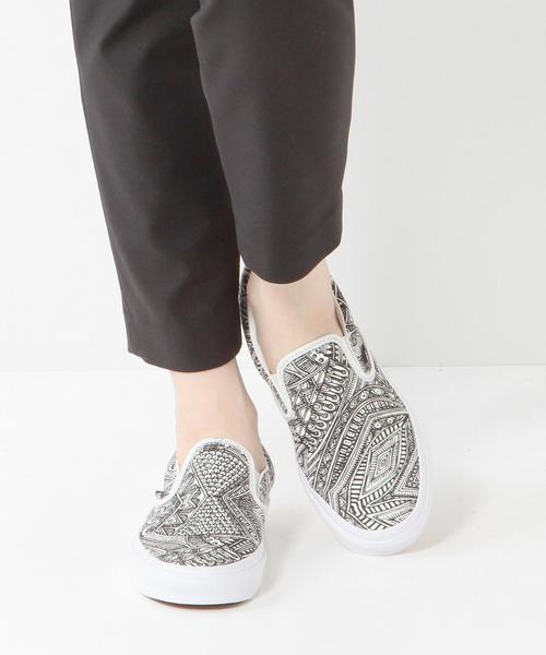 VANS(バンズ)の「VANS アーティスト SLIP ON / バンズ / ヴァンズ / スリッポン / コラボ / ジオ・ゼッグラー (スニーカー・レディース・コバルトブルー・6/5h/6h/4h/5)」の5枚目の写真