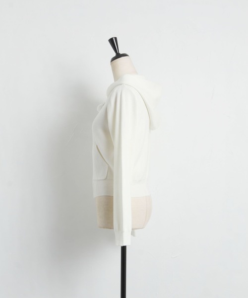 tocco closet(トッコ クローゼット)の「ポケット付きファーチャームジップニットパーカー(パーカー・レディース・ブラック/オフホワイト/ピンク系その他・M)」の20枚目の写真
