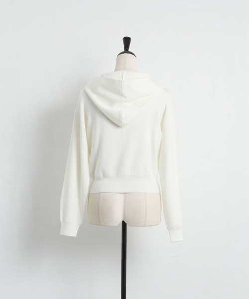 tocco closet(トッコ クローゼット)の「ポケット付きファーチャームジップニットパーカー(パーカー・レディース・ブラック/オフホワイト/ピンク系その他・M)」の6枚目の写真