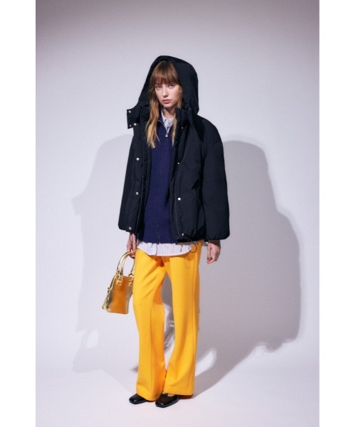 MOUSSY（マウジー）の「BACK SLIT SLIM FLARE（その他パンツ・レディース・グリーン/オレンジ/ネイビー・1/2）」の13枚目の写真
