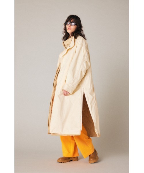 MOUSSY（マウジー）の「BACK SLIT SLIM FLARE（その他パンツ・レディース・グリーン/オレンジ/ネイビー・1/2）」の14枚目の写真