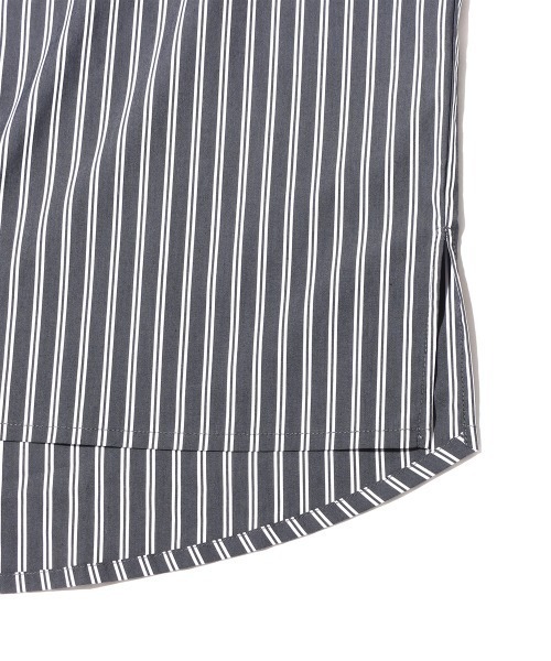 ANNA SUI NYC（アナ スイ エヌ ワイ シー）の「ANNA SUI NYC 2wayストライプシャツ（シャツ/ブラウス・レディース・ブルー/ホワイト/ブラック・M/L）」の17枚目の写真