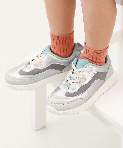 devirock（デビロック）の「撥水 ボリュームスニーカー（スニーカー・キッズ・ネイビー/ピンク/ブラック/シルバー・17.0cm/18.0cm/19.0cm/20.0cm/21.0cm/22.0cm/23.0cm）」の16枚目の写真