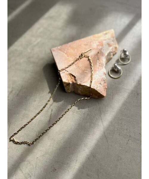 ELENDEEK（エレンディーク）の「スクエアチェーンネックレス（ネックレス・レディース・シルバー/ゴールド・FREE）」の3枚目の写真